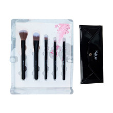 Beter Набор кистей для макияжа с косметичкой Essentials Collection